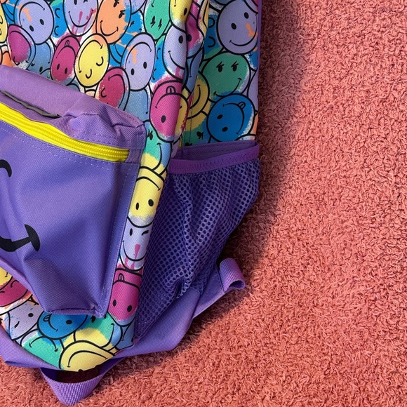 NWT - Colorful Smiley Face Kids Backpack Set - Picture 4 of 16
